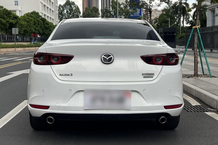 Used Mazda 3 Axela 2021 2.0L Automatic ZhiXuan Edition Exterior 4