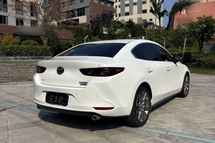 Used Mazda 3 Axela 2021 2.0L Automatic ZhiXuan Edition Exterior 4