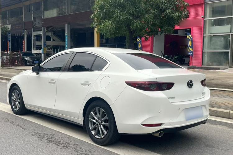 Used Mazda 3 Axela 2021 2.0L Automatic Zhiqing Edition Exterior 5