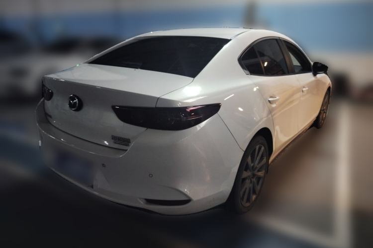 Used Mazda 3 Axela 2021 2.0L Automatic Zhi Rui Edition Exterior 5