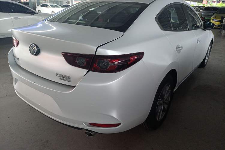 Used Mazda 3 Axela 2021 2.0L Automatic Zhiqing Edition Exterior 5