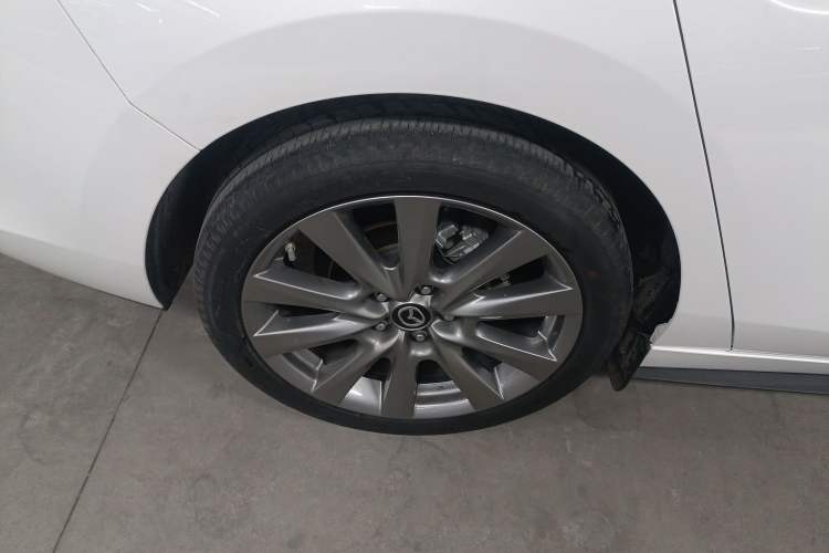 Used Mazda 3 Axela 2021 2.0L Automatic Zhiya Edition Exterior 5