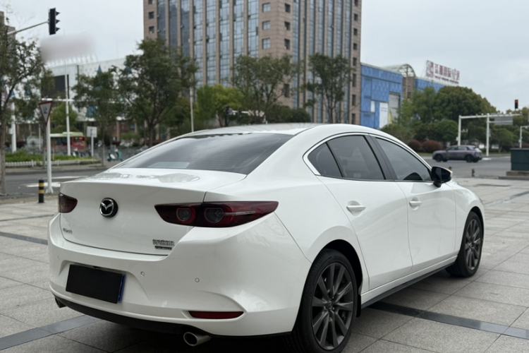 Used Mazda 3 Axela 2021 2.0L Automatic Zhiya Edition Exterior 5