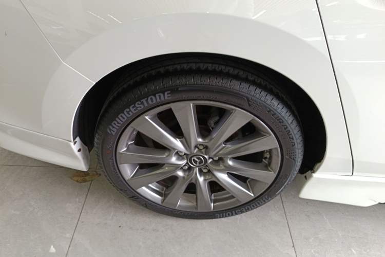 Used Mazda 3 Axela 2021 2.0L Automatic ZhiXuan Edition Exterior 5