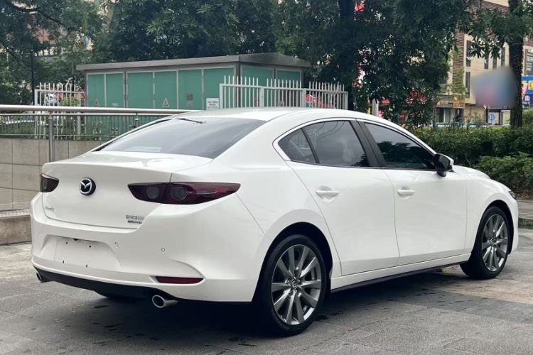 Used Mazda 3 Axela 2021 2.0L Automatic Zhiya Edition Exterior 6