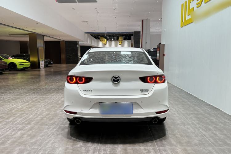 Used Mazda 3 Axela 2021 2.0L Automatic Zhiyao Edition Exterior 6