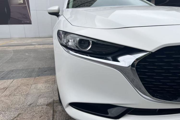 Used Mazda 3 Axela 2021 2.0L Automatic Zhiya Edition Exterior 7