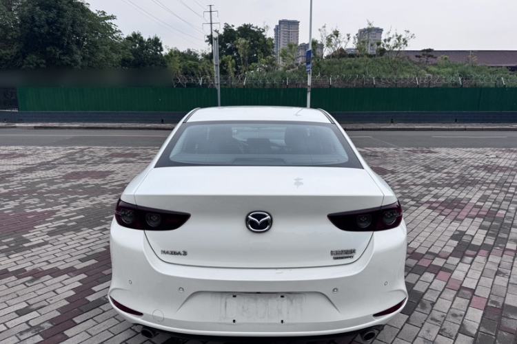 Used Mazda 3 Axela 2021 2.0L Automatic Zhiqing Edition Exterior 7