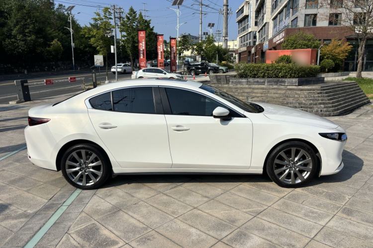 Used Mazda 3 Axela 2021 2.0L Automatic ZhiXuan Edition Exterior 8