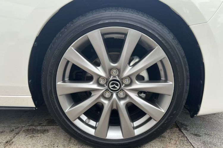 Used Mazda 3 Axela 2021 2.0L Automatic Zhiya Edition Exterior 9