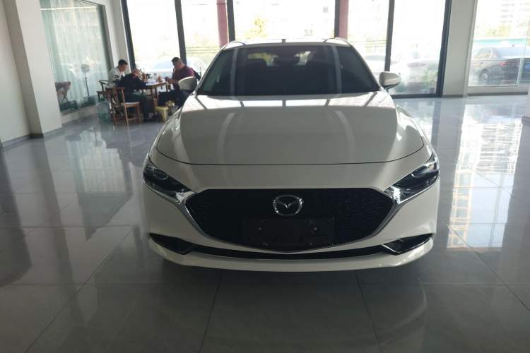Used Mazda 3 Axela 2021 2.0L Automatic ZhiXuan Edition Front