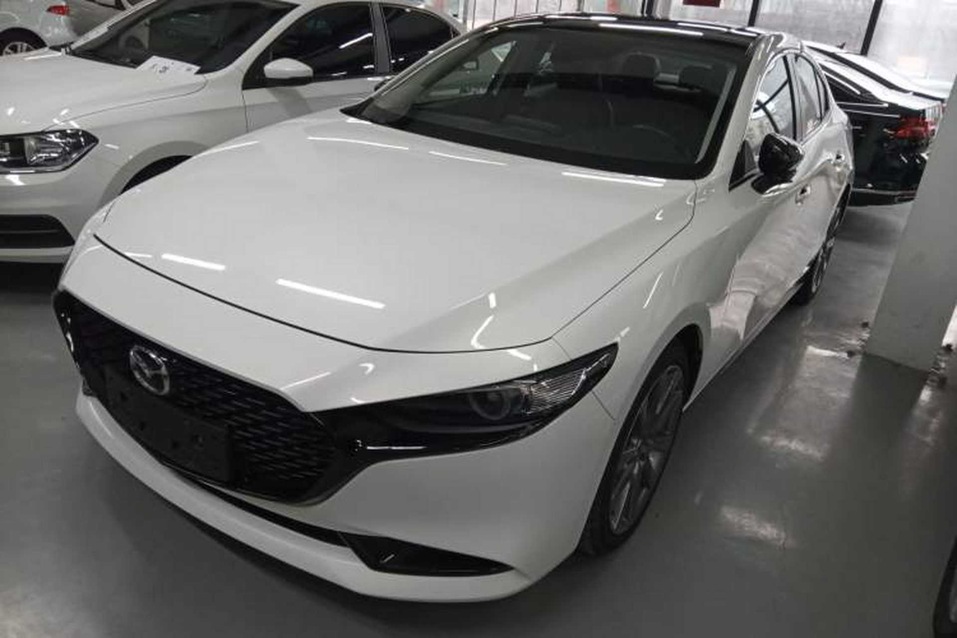 Used Mazda 3 Axela 2021 2.0L Automatic ZhiXuan Edition Front Left 45 Deg