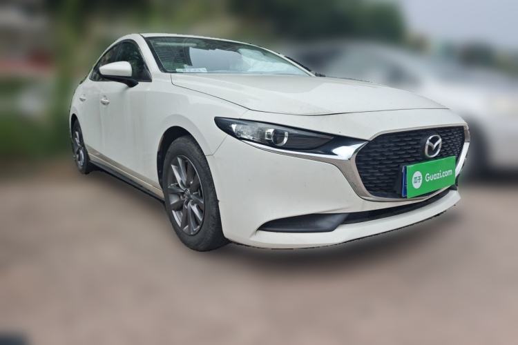 Used Mazda 3 Axela 2021 1.5L Automatic ZhiMei Edition Front Right 45 Deg