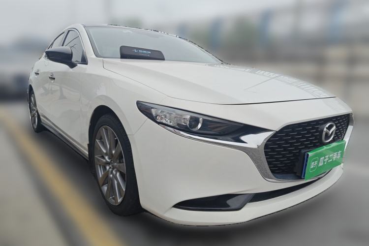 Used Mazda 3 Axela 2021 2.0L Automatic ZhiXuan Edition Front Right 45 Deg