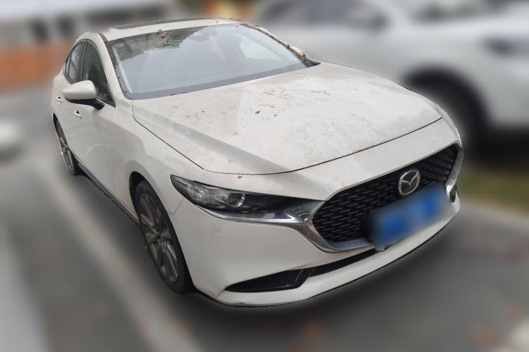 Used Mazda 3 Axela 2021 2.0L Automatic ZhiXuan Edition Front Right 45 Deg