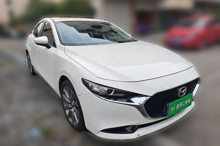 Used Mazda 3 Axela 2021 2.0L Automatic Zhiya Edition Front Right 45 Deg