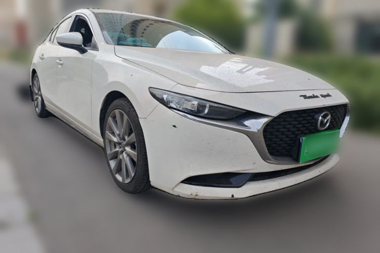 Used Mazda 3 Axela 2021 2.0L Automatic ZhiXuan Edition Front Right 45 Deg