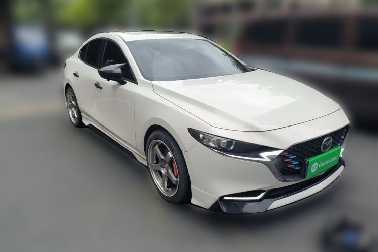Used Mazda 3 Axela 2021 2.0L Automatic Zhiya Edition Front Right 45 Deg