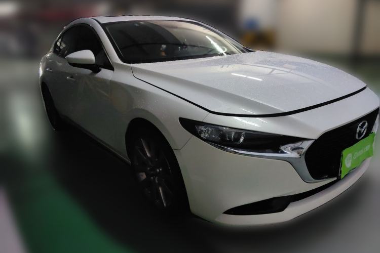 Used Mazda 3 Axela 2021 2.0L Automatic Zhiya Edition Front Right 45 Deg