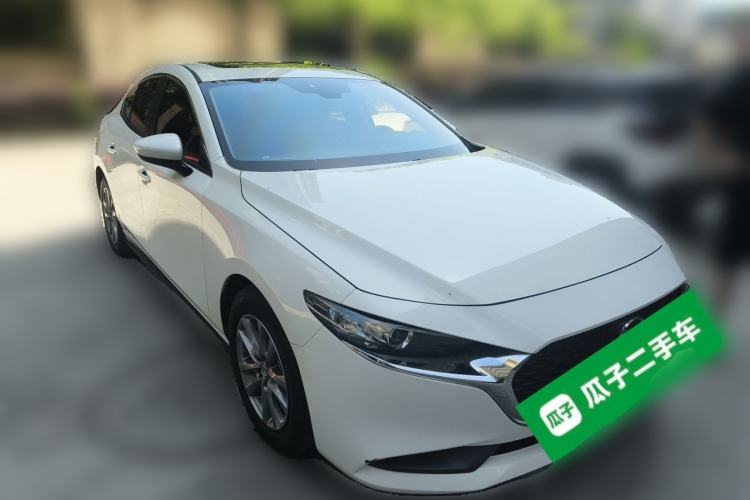 Used Mazda 3 Axela 2021 1.5L Automatic Zhiyue Edition Front Right 45 Deg