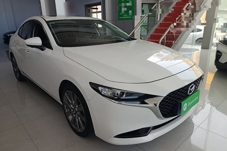 Used Mazda 3 Axela 2021 2.0L Automatic ZhiXuan Edition Front Right 45 Deg