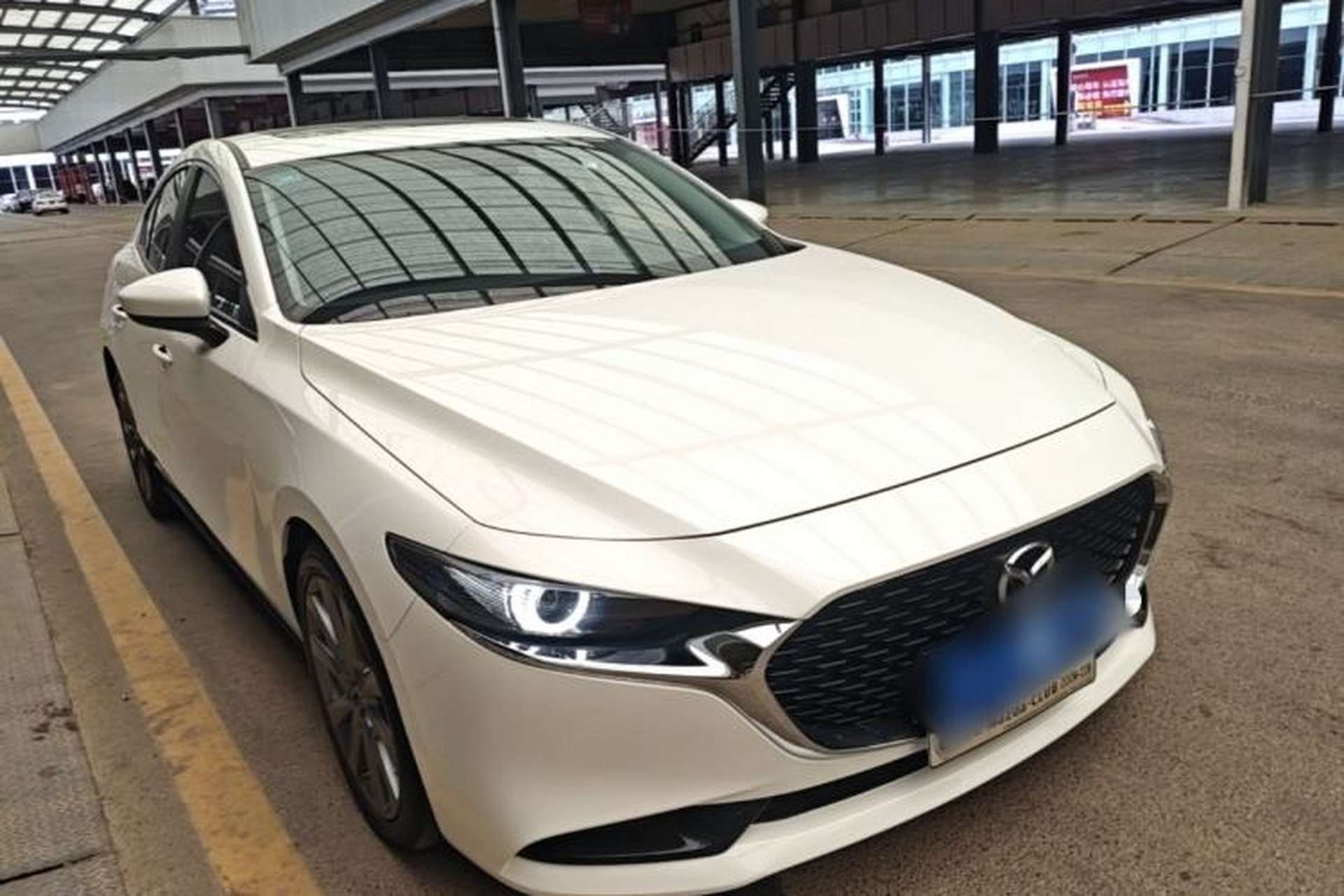 Used Mazda 3 Axela 2021 2.0L Automatic Zhiya Edition Front Right 45 Deg