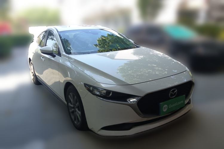 Used Mazda 3 Axela 2021 1.5L Automatic Zhiyue Edition Front Right 45 Deg