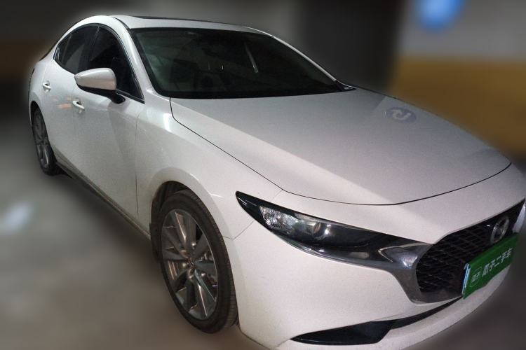Used Mazda 3 Axela 2021 2.0L Automatic Zhiya Edition Front Right 45 Deg