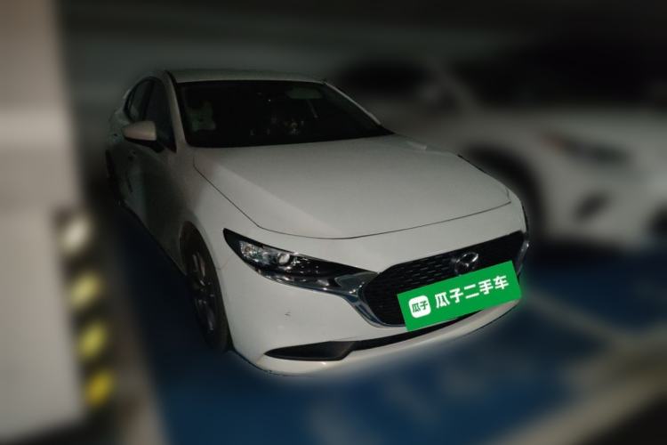 Used Mazda 3 Axela 2021 1.5L Automatic ZhiMei Edition Front Right 45 Deg