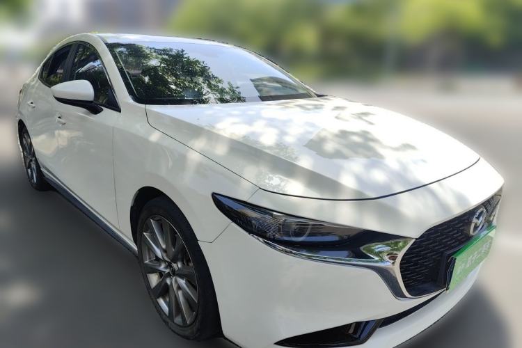Used Mazda 3 Axela 2021 2.0L Automatic Zhiyao Edition Front Right 45 Deg
