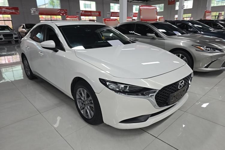 Used Mazda 3 Axela 2021 2.0L Automatic Zhiqing Edition Front Right 45 Deg