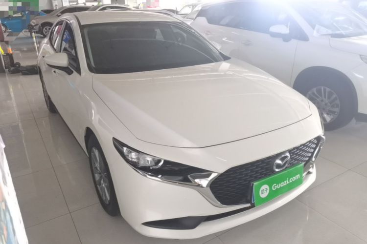 Used Mazda 3 Axela 2021 2.0L Automatic Zhiqing Edition Front Right 45 Deg