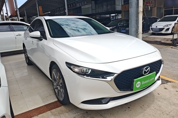 Used Mazda 3 Axela 2021 2.0L Automatic Zhiya Edition Front Right 45 Deg