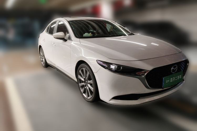 Used Mazda 3 Axela 2021 2.0L Automatic ZhiXuan Edition Front Right 45 Deg