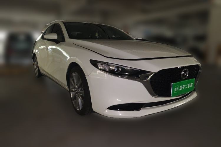 Used Mazda 3 Axela 2021 2.0L Automatic ZhiXuan Edition Front Right 45 Deg
