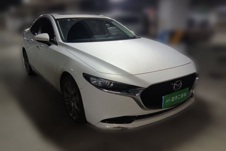 Used Mazda 3 Axela 2021 2.0L Automatic Zhiya Edition Front Right 45 Deg