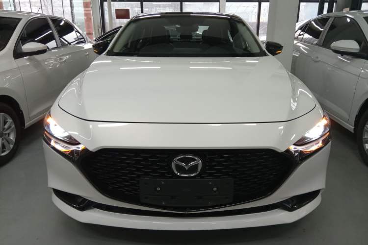 Used Mazda 3 Axela 2021 2.0L Automatic ZhiXuan Edition Front