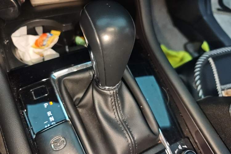 Used Mazda 3 Axela 2021 2.0L Automatic Zhiya Edition Gear Lever