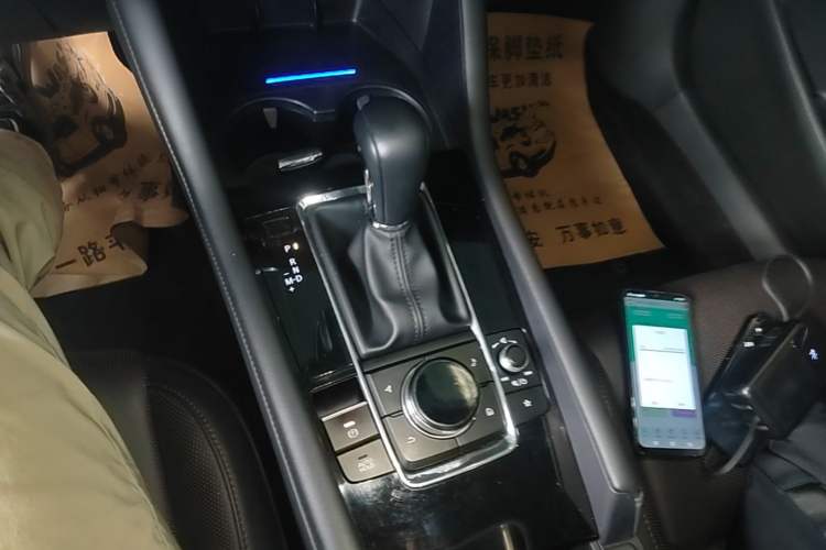 Used Mazda 3 Axela 2021 2.0L Automatic Zhiyao Edition Gear Lever