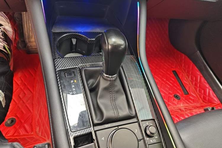 Used Mazda 3 Axela 2021 2.0L Automatic Zhiya Edition Gear Lever