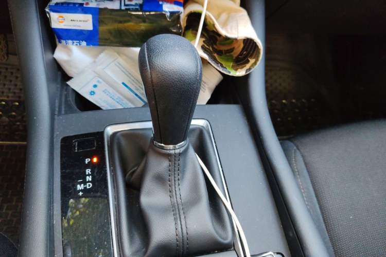Used Mazda 3 Axela 2021 2.0L Automatic Zhiqing Edition Gear Lever