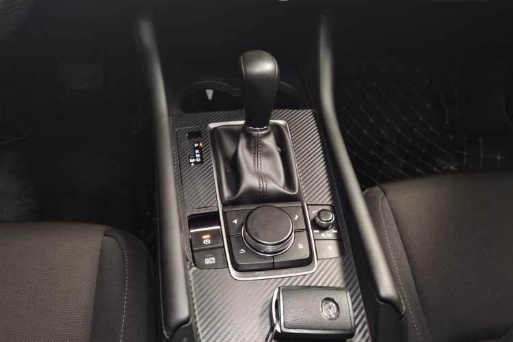 Used Mazda 3 Axela 2021 2.0L Automatic Zhiqing Edition Gear Lever