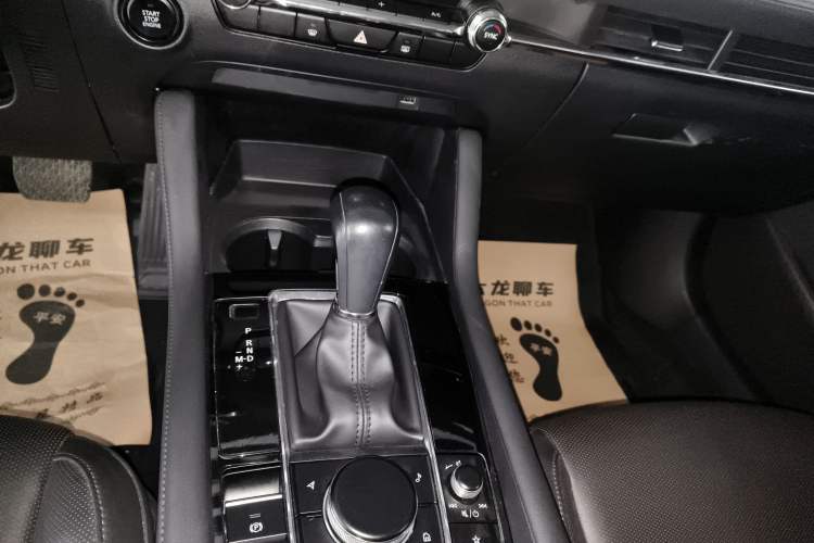 Used Mazda 3 Axela 2021 2.0L Automatic Zhiyao Edition Gear Lever