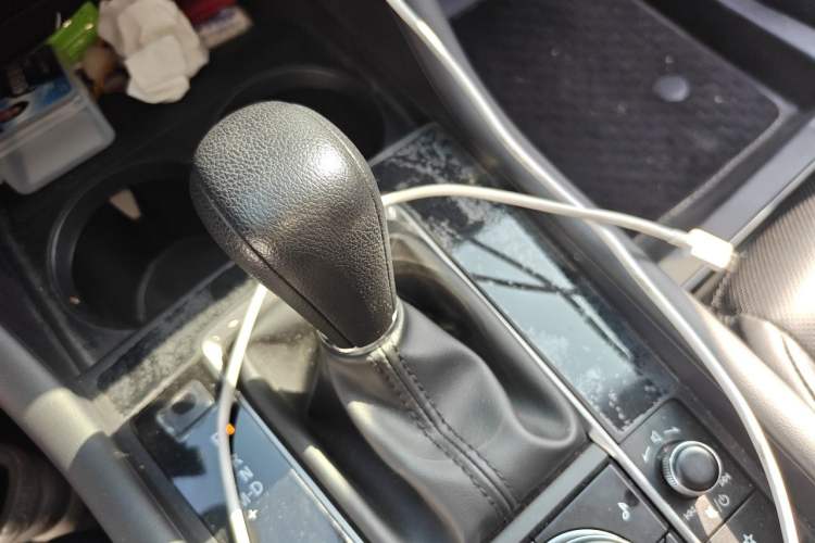 Used Mazda 3 Axela 2021 2.0L Automatic Zhiqing Edition Gear Lever