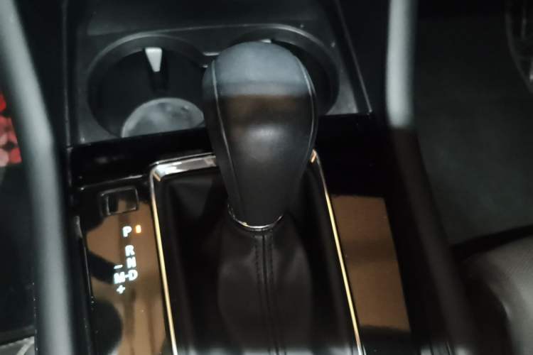 Used Mazda 3 Axela 2021 2.0L Automatic Zhiya Edition Gear Lever