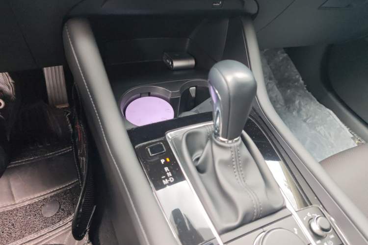Used Mazda 3 Axela 2021 2.0L Automatic Zhiya Edition Gear Lever