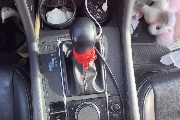 Used Mazda 3 Axela 2021 2.0L Automatic ZhiXuan Edition Gear Lever