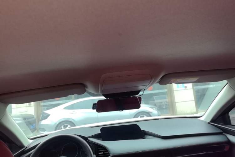Used Mazda 3 Axela 2021 2.0L Automatic Zhiqing Edition Headliner