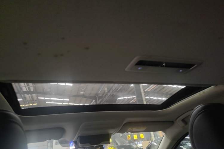 Used Mazda 3 Axela 2021 2.0L Automatic Zhiya Edition Headliner
