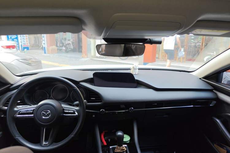 Used Mazda 3 Axela 2021 2.0L Automatic Zhiya Edition Headliner